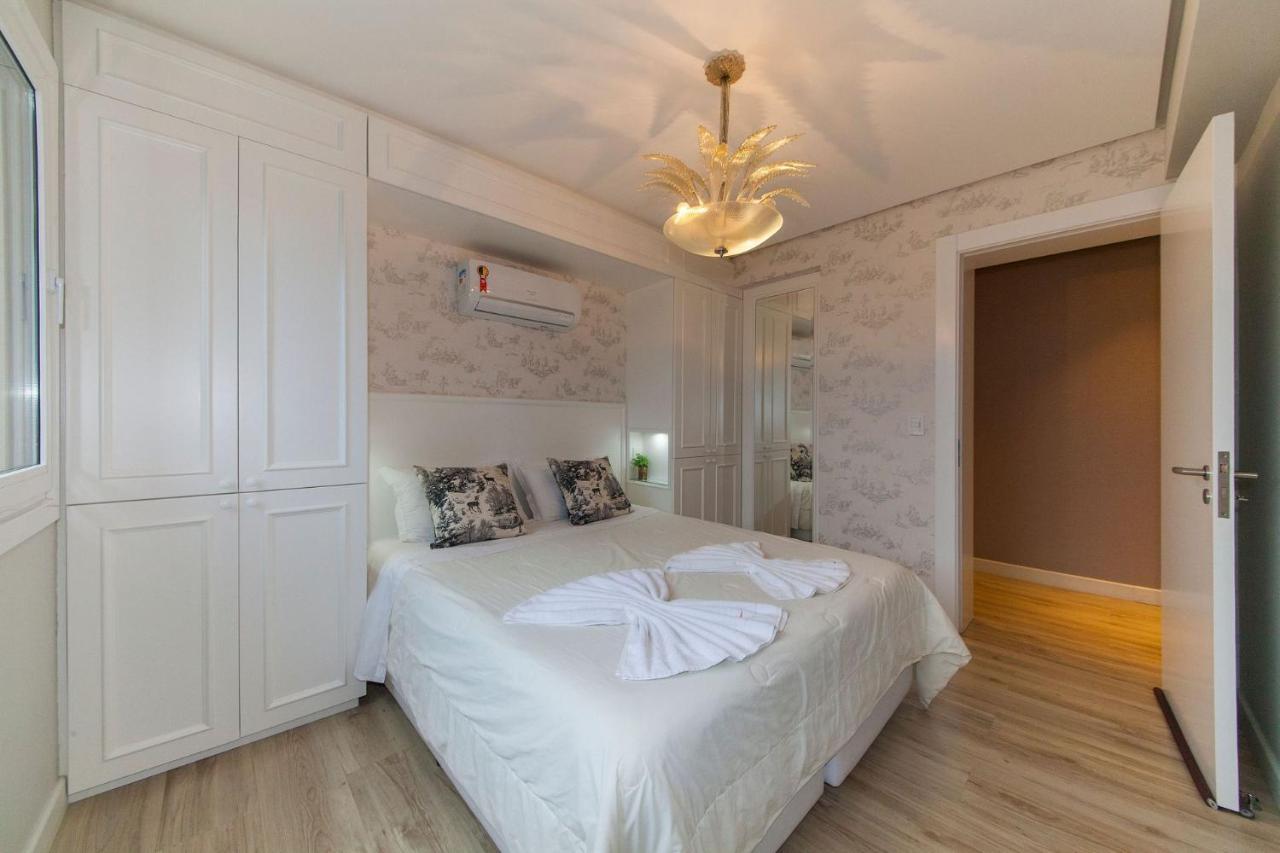600 Metros, Rua Coberta - Centro Via Florida Apartman Gramado Kültér fotó